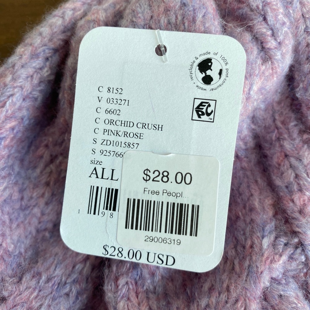 Free People Orchid Crush Cable Knit Beanie Hat Pink Rose Purple NEW - Picture 3 of 4